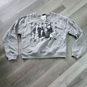 WOMEN'S XS FRIENDS OVERSIZED CREWNECK SWEATER